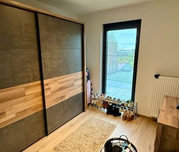 Appartement te huur in Kruishoutem voor € 825 met 3 slaapkamers - Photo 3