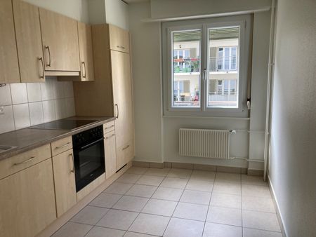 4 pièces | Sophie-Mairet 20, 2ème Est, La Chaux-de-Fonds - Photo 5