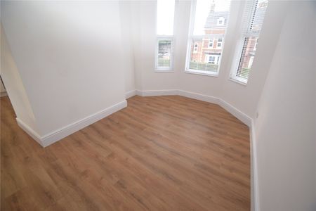 3 bed maisonette to rent in St. Johns Avenue, Bridlington, YO16 - Photo 3