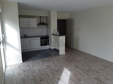 Location Appartement 3 pièces 62m² - Photo 2
