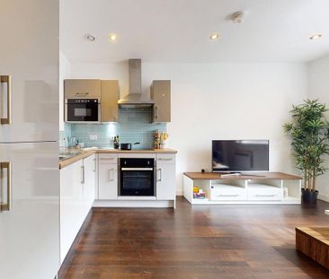 2 bedroom apartment to rent - Photo 4