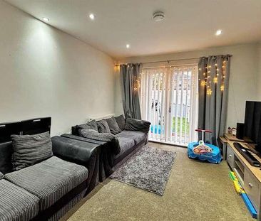 Bournemouth Centre, BH9 - Photo 5