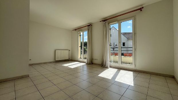 Location Appartement 2 pièces 46m² ROISSY EN FRANCE 95700 - Photo 1