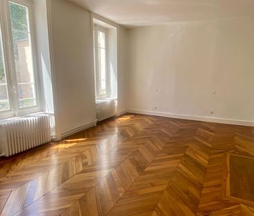 Appartement à louer 4 pièces • 117 m2 Vienne - Photo 2
