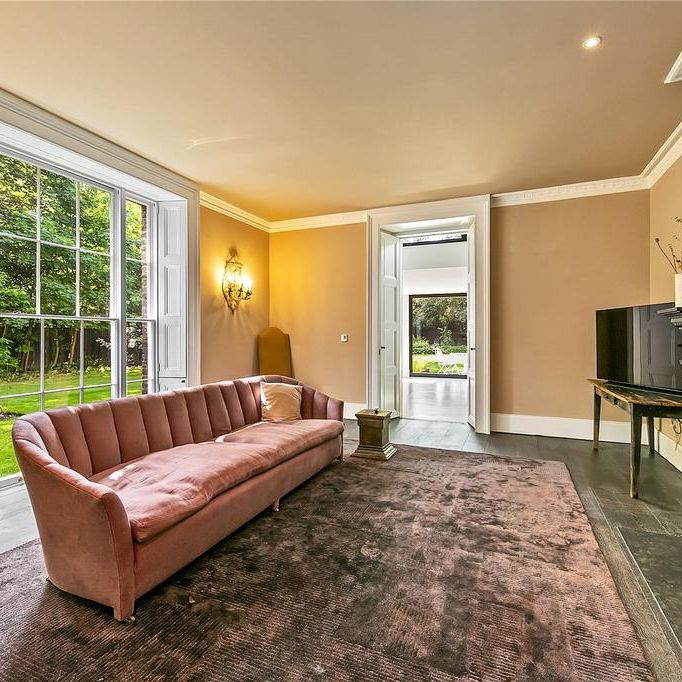 5 bedroom detached house to rent - Photo 1