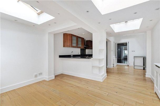 3 bedroom terraced house to rent - Photo 1