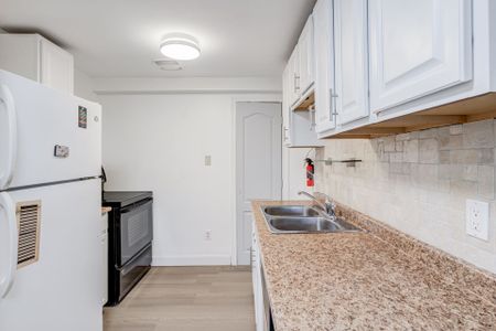 For Lease - 291 Poplar Street Unit# Bsmt, Oshawa, Ontario - Photo 4