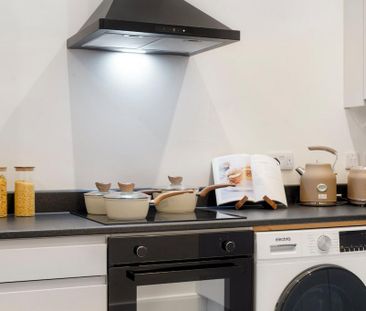 2 bedroom apartment to rent - Photo 2