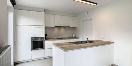 Woning te huur in Poperinge voor € 975 met 3 slaapkamers - Photo 3