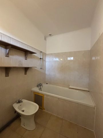 Location Appartement 3 pièces 56m² NIMES 30000 - Photo 5