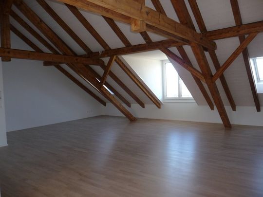 "Schöne 1.5 - Zimmerwohnung im Jugendstil im Kreis 6" - Photo 1