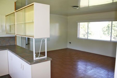 Neat & Convenient Unit Living - Photo 2