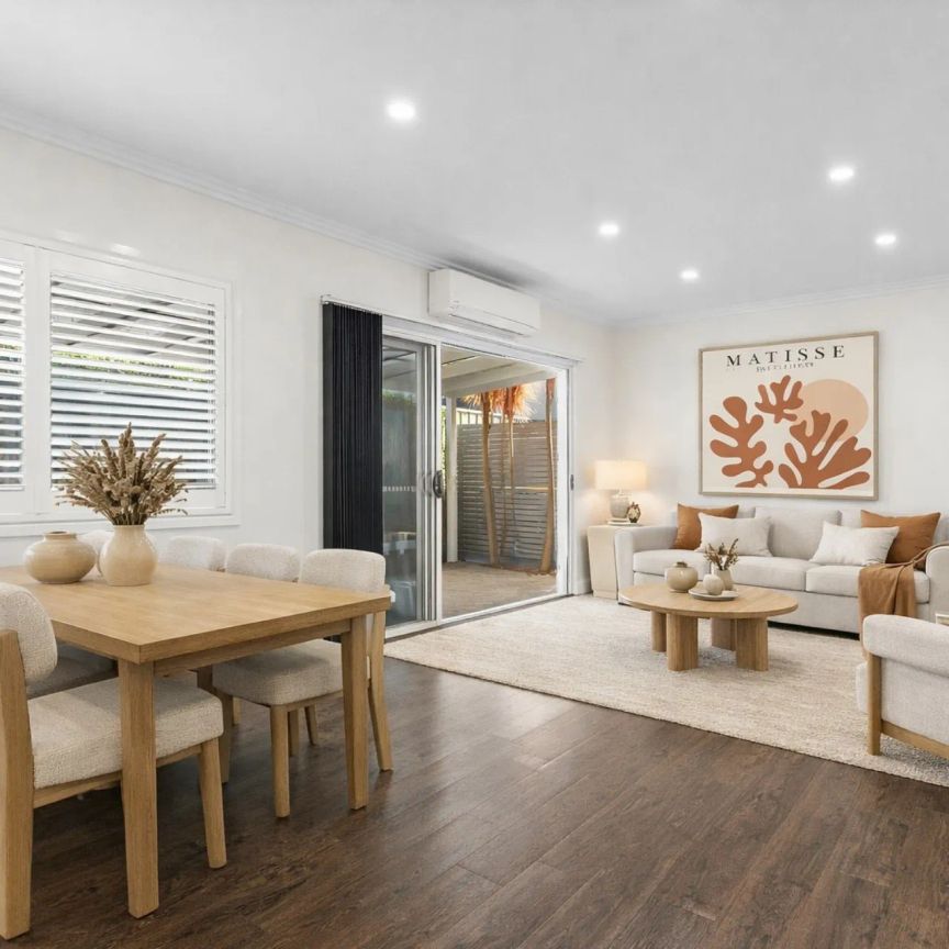 Charming cottage with fresh renovations - Photo 1