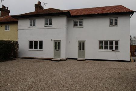 2 bedroom semi-detached house to rent - Photo 5