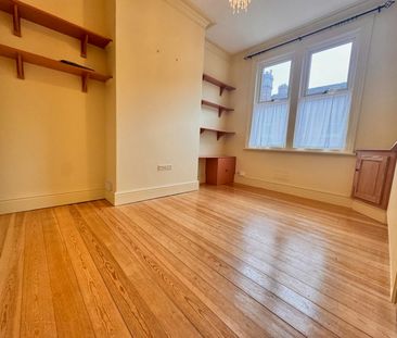 Terraced House to rent on - Photo 4