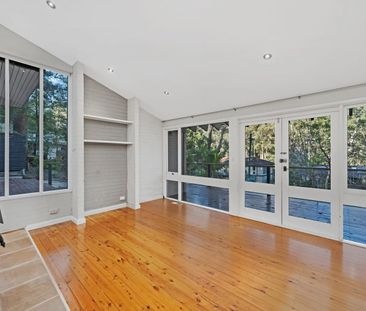 Tranquil Home with Modern Comforts and Scenic Views - Photo 2