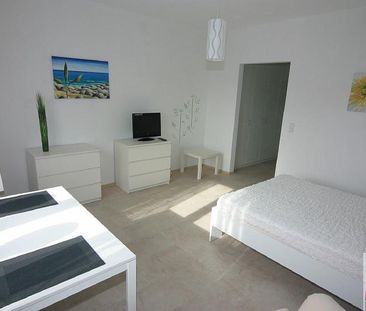 Helles und schön möbliertes Apartment in Nürnberg - Photo 1