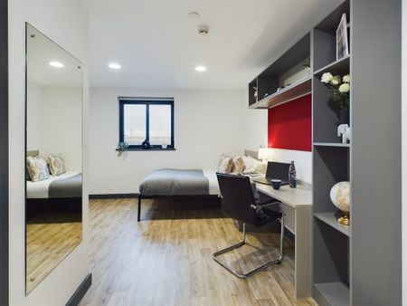 1 Bed Student Accommodation - Photo 3