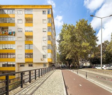 Apartment T2 in Massamá e Monte Abraão, Sintra - Photo 6