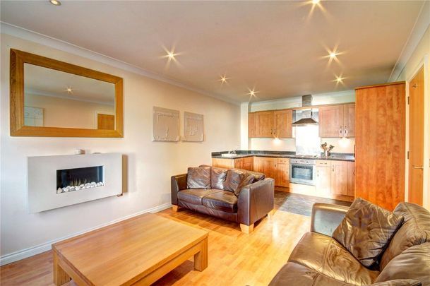 2 bedroom apartment to rent - Photo 1