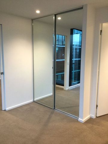 1607/601 Little Lonsdale Street - Photo 3