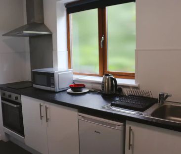 1 Bed Flats - Photo 6