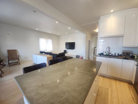 5207 Av. Jacques Grenier, Montréal (Côte-des-Neiges, QC H3W - Photo 3