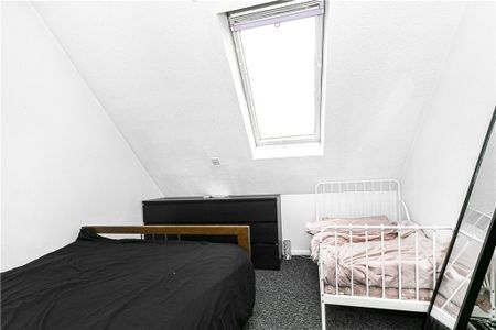 Stirling Close, London, SW16 5HH - Photo 4