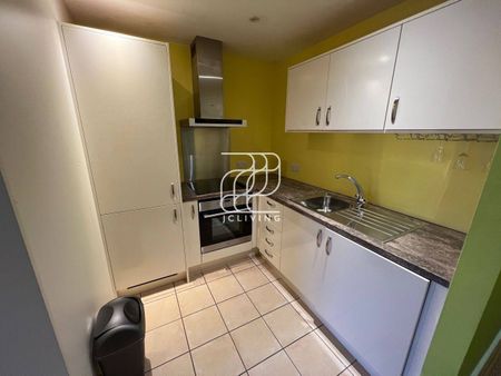 Axis Court, 2 East Lane, London, SE16 - Photo 2