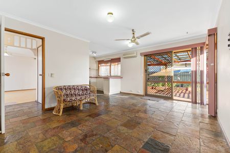 9 Doulton Drive, Trott Park SA 5158 - House For Rent | Domain - Photo 3