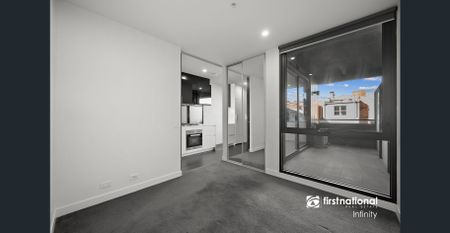 Excellent Location, Great size, Convenience is the key - Photo 4