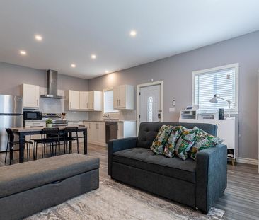 For Lease - 36 Division Street, St. Catharines, Ontario - Photo 4