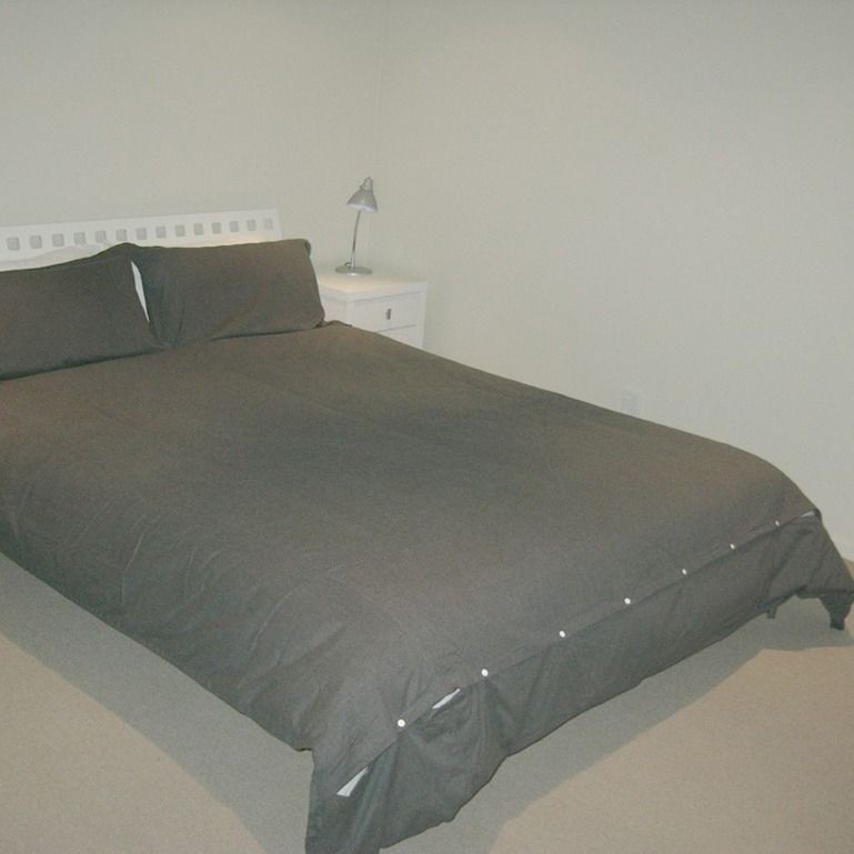 Large and Spacious - Photo 1