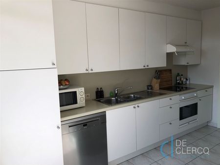 Duplex appartement te huur in het centrum van Lochristi! - Foto 2