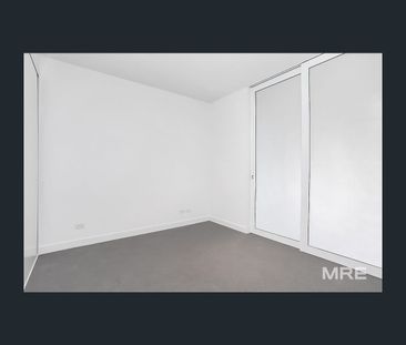 106/74 Queens Road, Melbourne, Vic 3004 - Photo 5