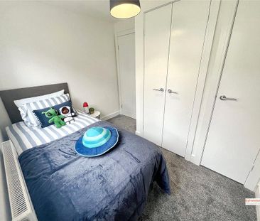 4 bedroom bungalow to rent - Photo 4