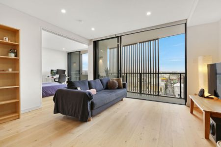 Near New, Luxuriously Designed, Sun Kissed And Oversized, North-East Facing Executive Style One Bedroom Penthouse Oasis In The Heart Of Marrickville - Photo 3