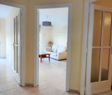 Piso de alquiler en La Roqueta - Photo 3