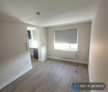 3 bedroom maisonette to rent - Photo 1