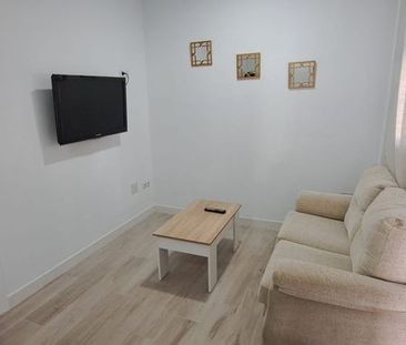 Alquiler de piso en Campanillas - Photo 4