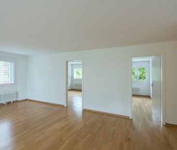 attraktive, sehr ruhig gelegene 4.5-Zimmerwohnung in Rüfenacht - Photo 2