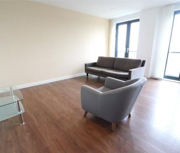 3 bedroom apartment to rent - Photo 1