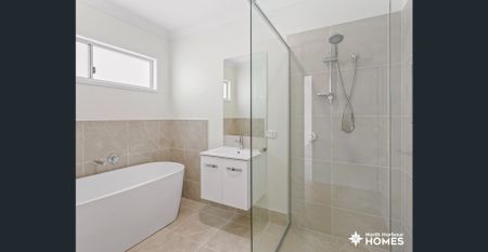 Low-set villa featuring three spacious bedrooms. - Photo 5