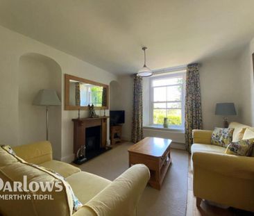 2 bedroom terraced house to rent - Photo 2