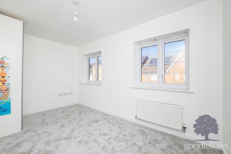 Diamond Jubilee Way, Carshalton, SM5 - Photo 3