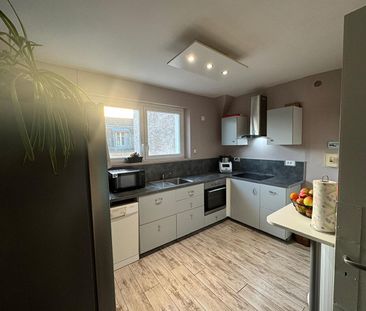 EPINAL - Appartement F4 - 80.1 m² - Photo 2