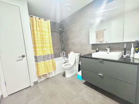 For Lease - 7 Smith Crescent Unit# 617, Toronto, Ontario - Photo 1