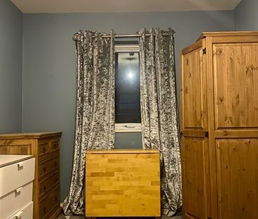 Room in a Shared Flat, The Garden House, M4 - Photo 5