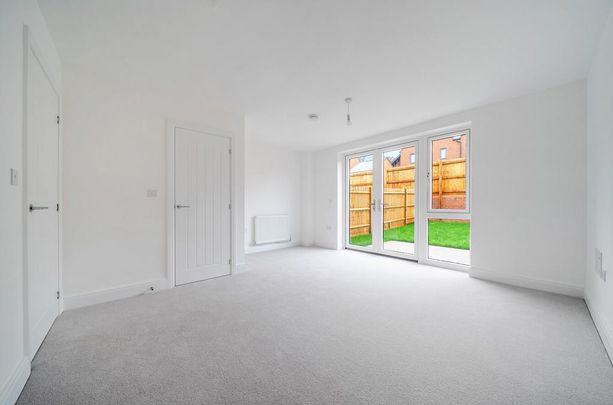 2 bedroom semi-detached house to rent - Photo 1