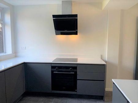 3 bedroom detached house to rent - Photo 5